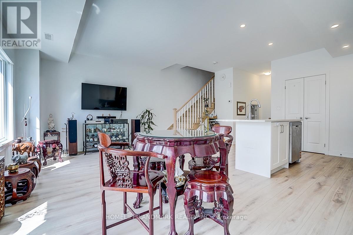 25 SUNBURY LANE - 29