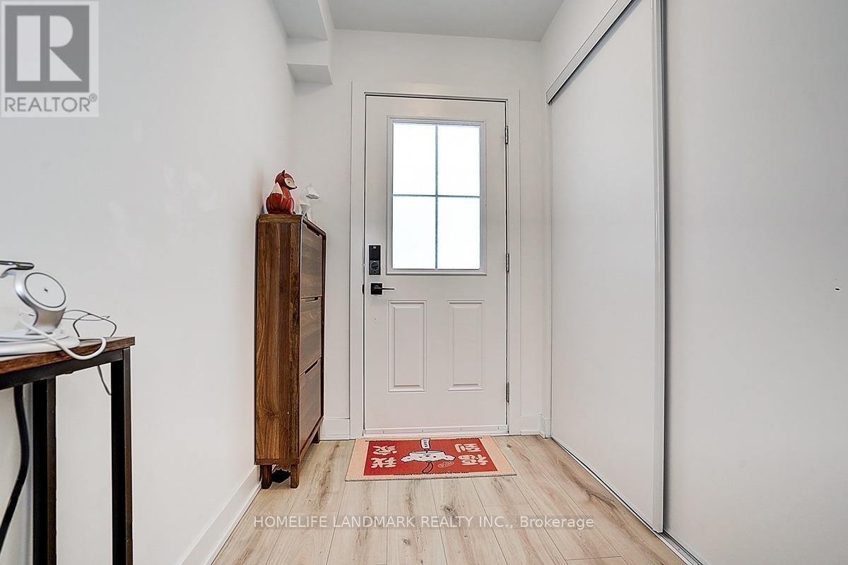 25 SUNBURY LANE - 5