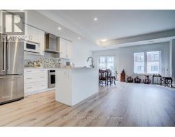 25 Sunbury Lane, Whitchurch Stouffville, ON L4A4W8 Photo 14