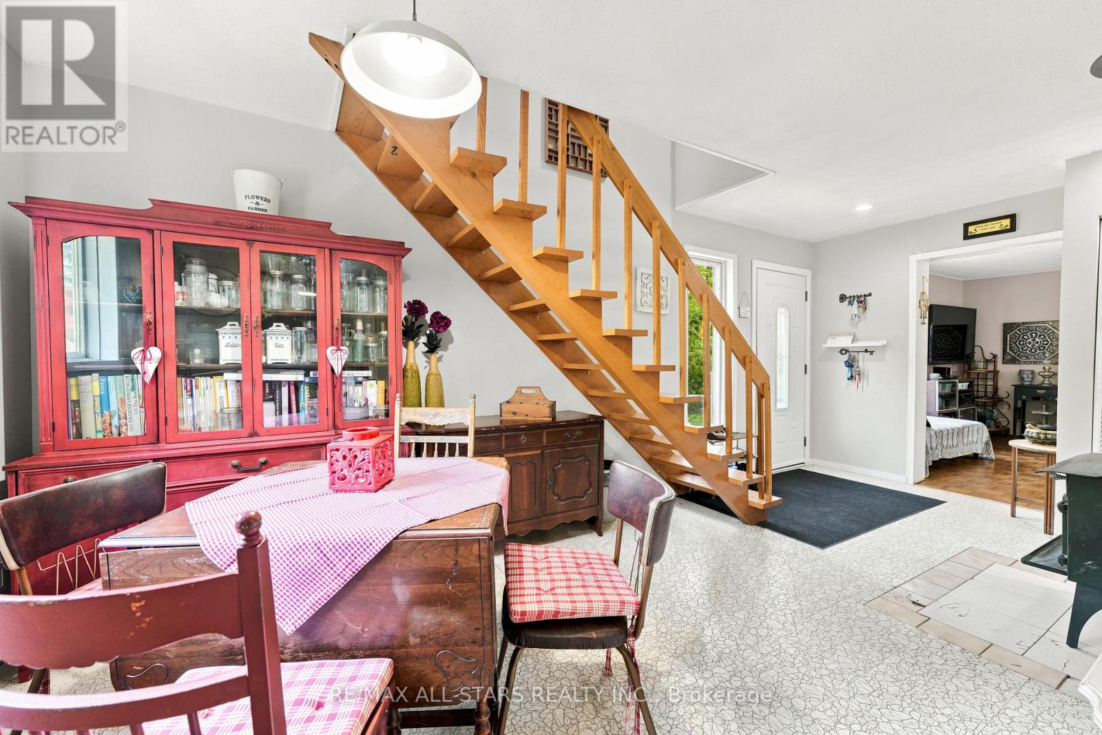 55 LINDA ROAD - 15