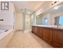 71 Hamster Crescent, Aurora, ON L4G3G7 Photo 17
