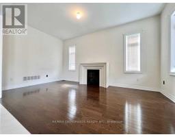 71 Hamster Crescent, Aurora, ON L4G3G7 Photo 9