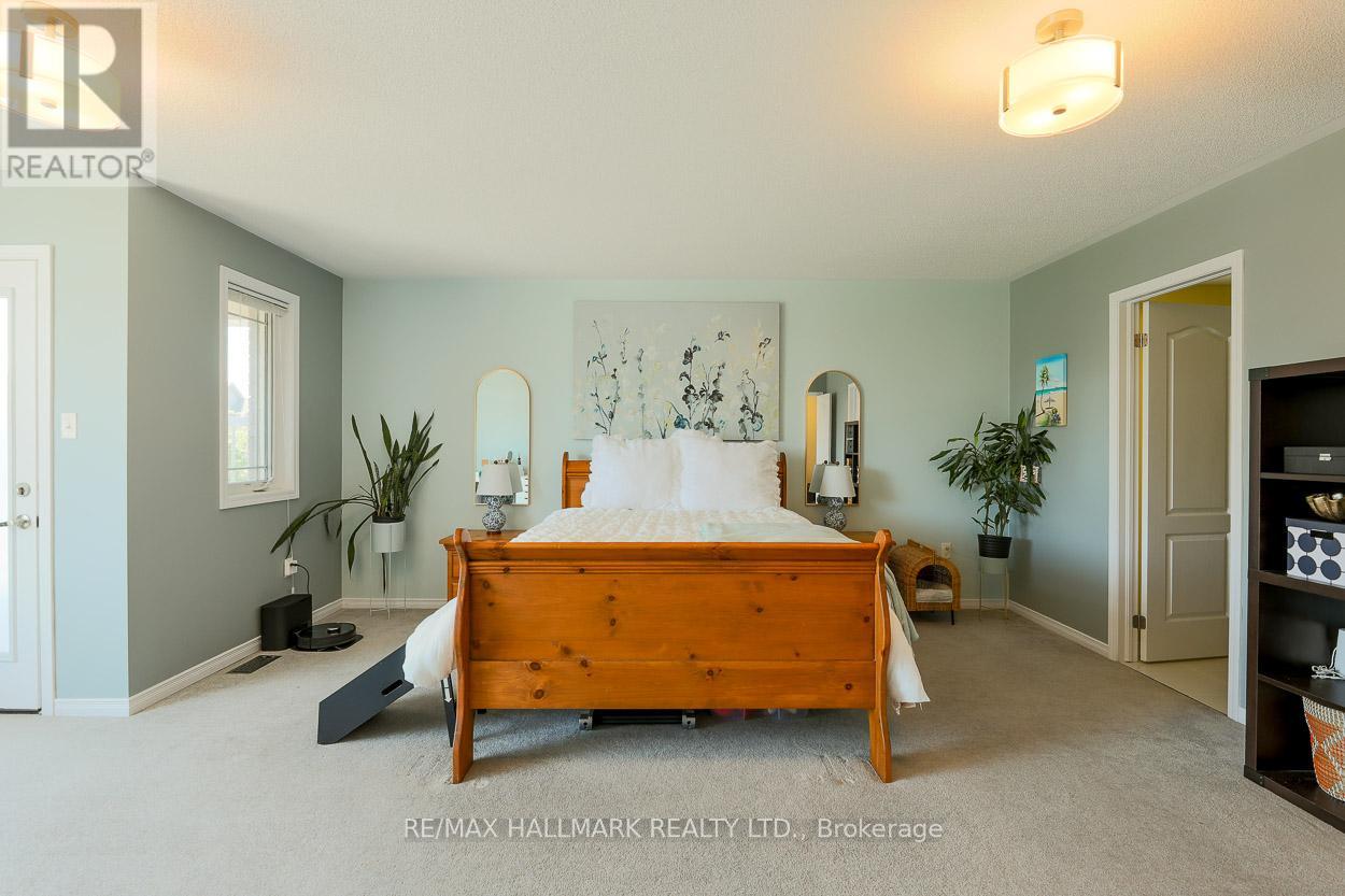 255 DIANA DRIVE - Image 11