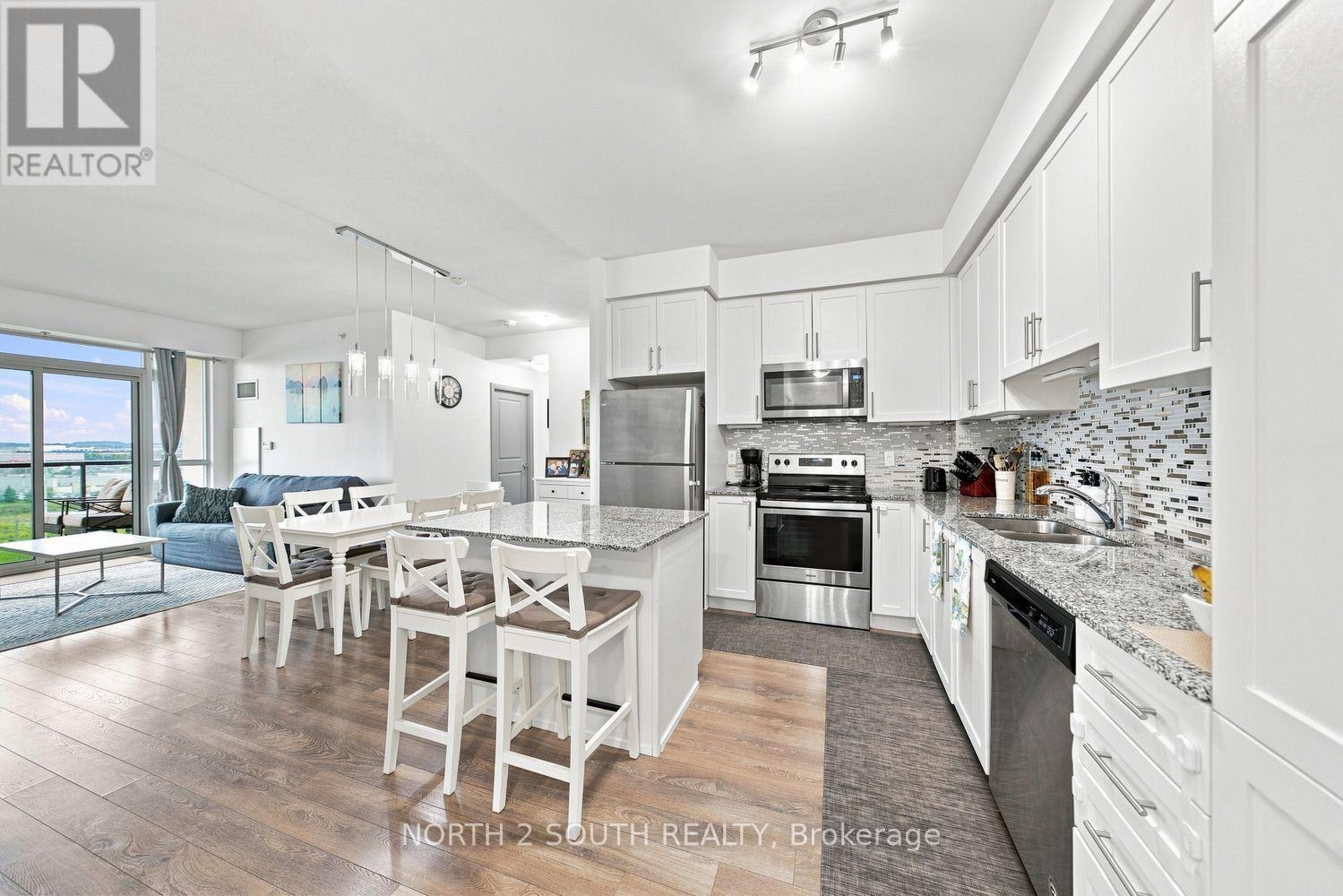 #804 65 YORKLAND BOULEVARD - 7