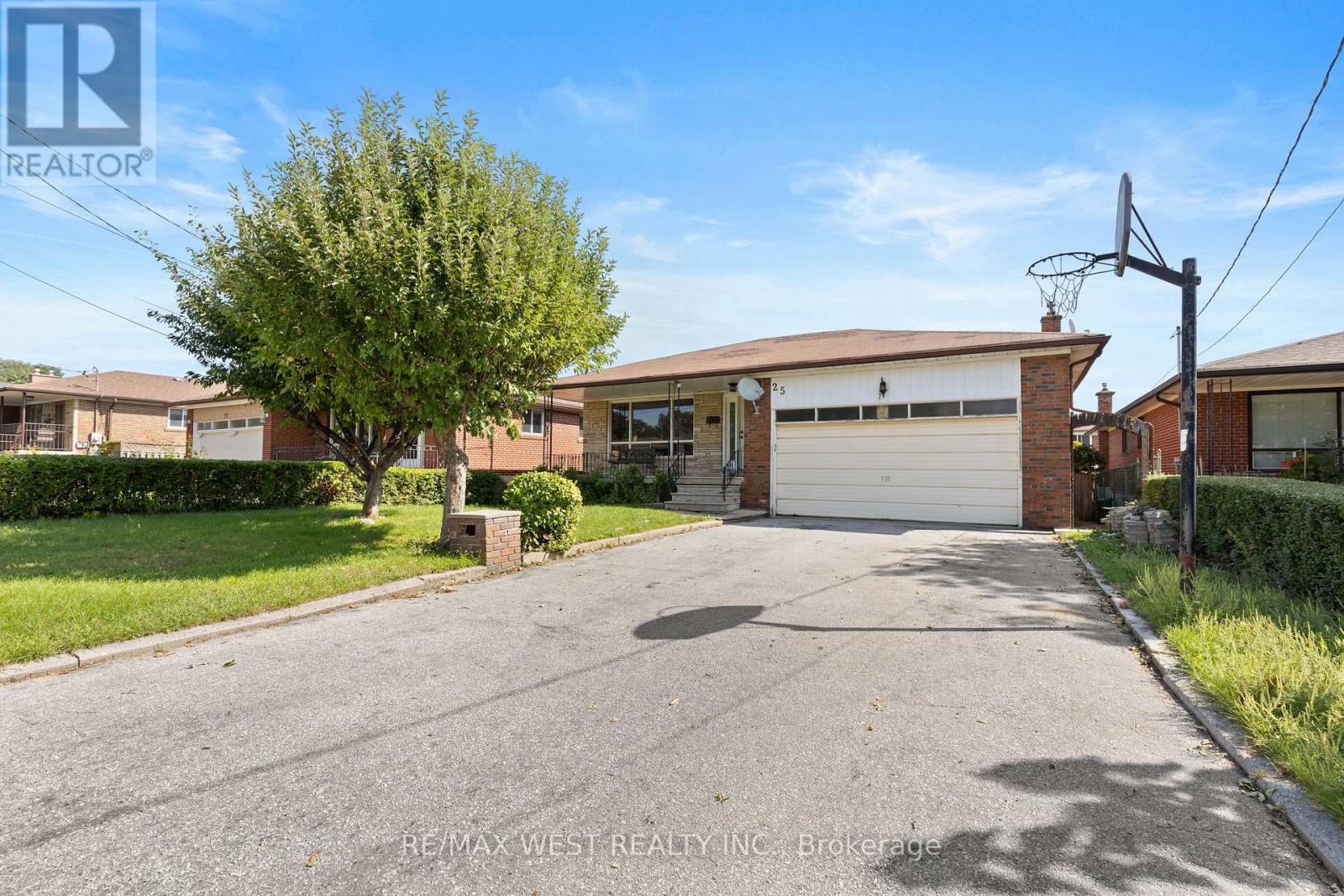 25 APTED AVENUE - 3