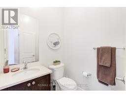 82 Oakmore Lane, Brampton, ON L6Y6H5 Photo 11