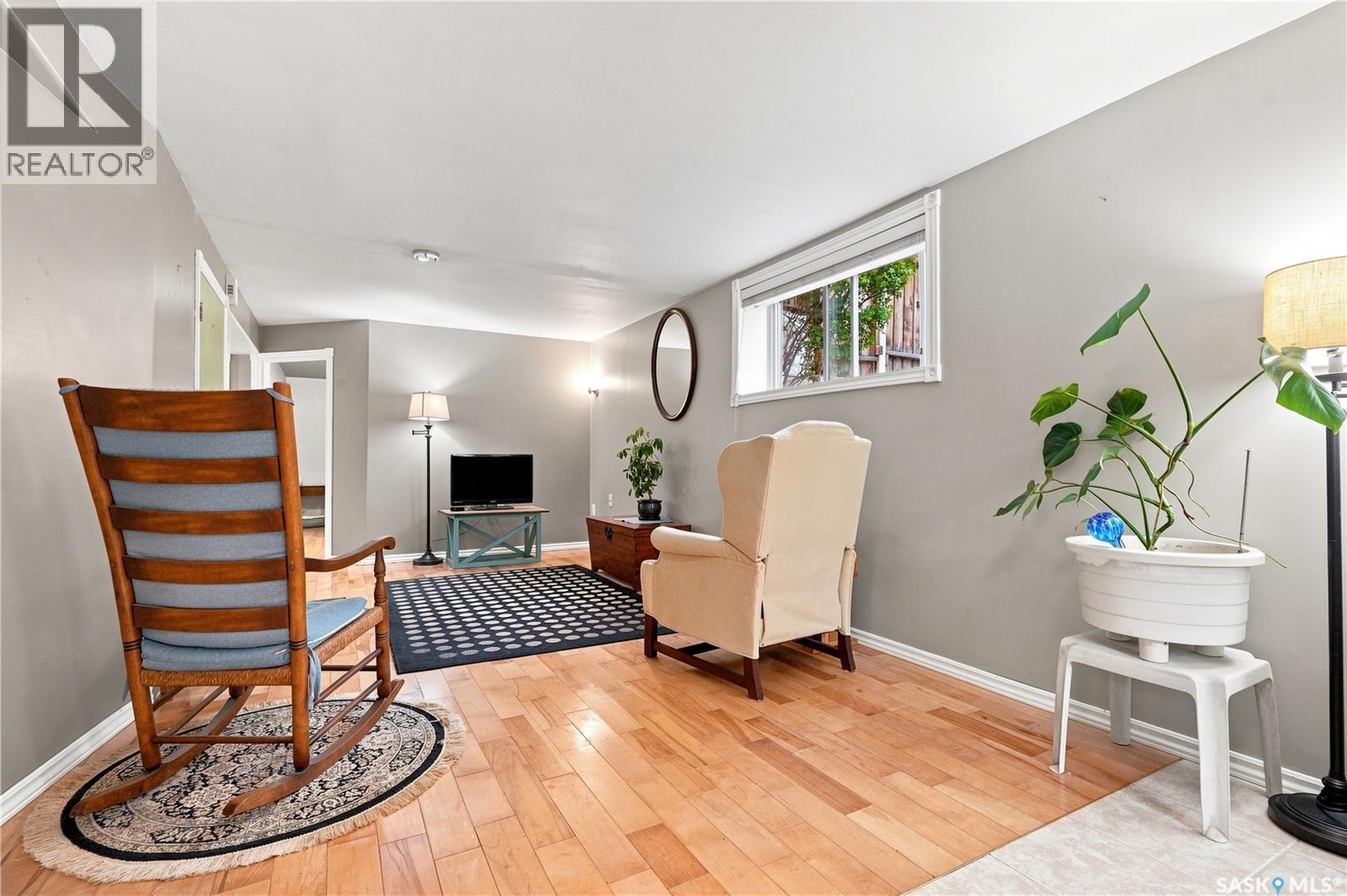1614 Arlington AVENUE - 38