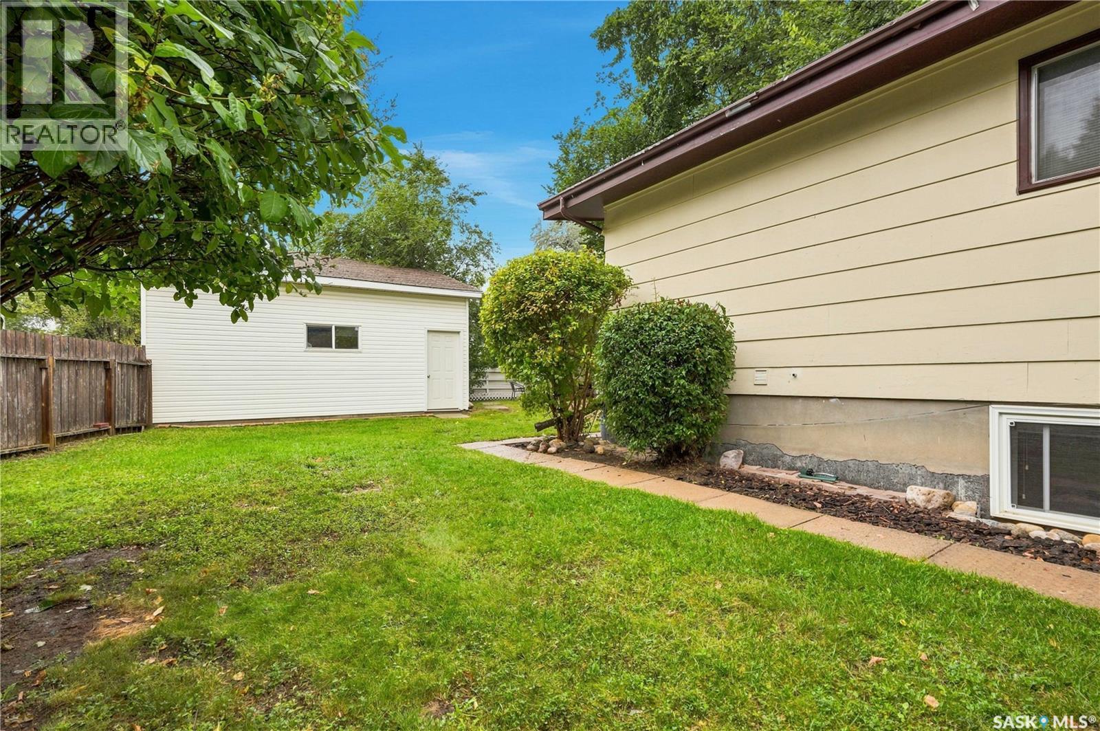 1614 Arlington AVENUE - 53