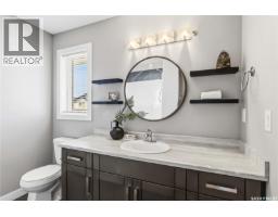 1440 Cassat Drive, Martensville, SK S0K2T1 Photo 14