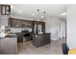 4pc Ensuite bath - 1440 Cassat Drive, Martensville, SK S0K2T1 Photo 6