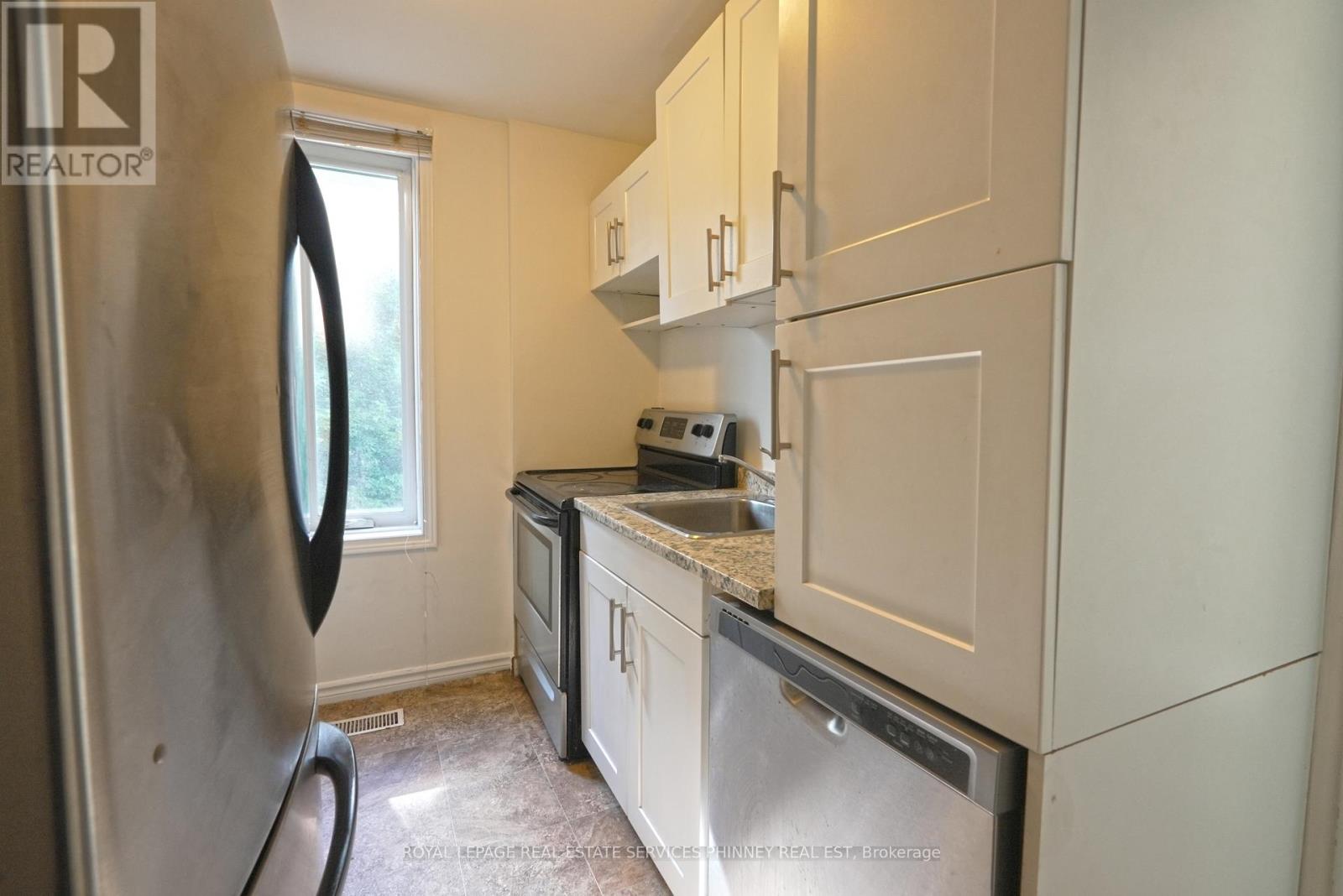 2 - 65 LIBERTY STREET, Hamilton (Corktown) — photo 5
