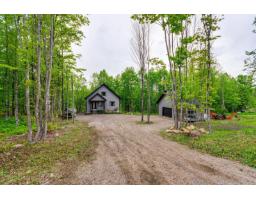 4 Ch. Des Contes, Notre Dame De Pontmain, QC J0W1S0 Photo 42