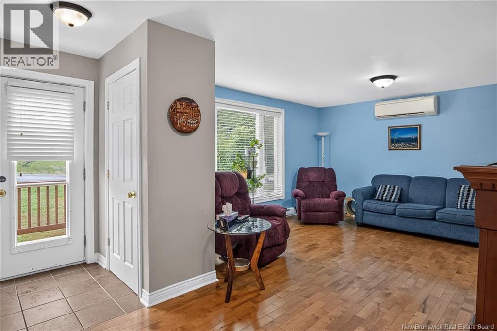 21 Sunnyside Drive, Grand Bay-Westfield — photo 4