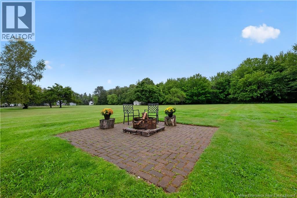 76 Renfrew - Image 40