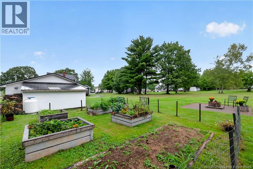 76 Renfrew - Image 43