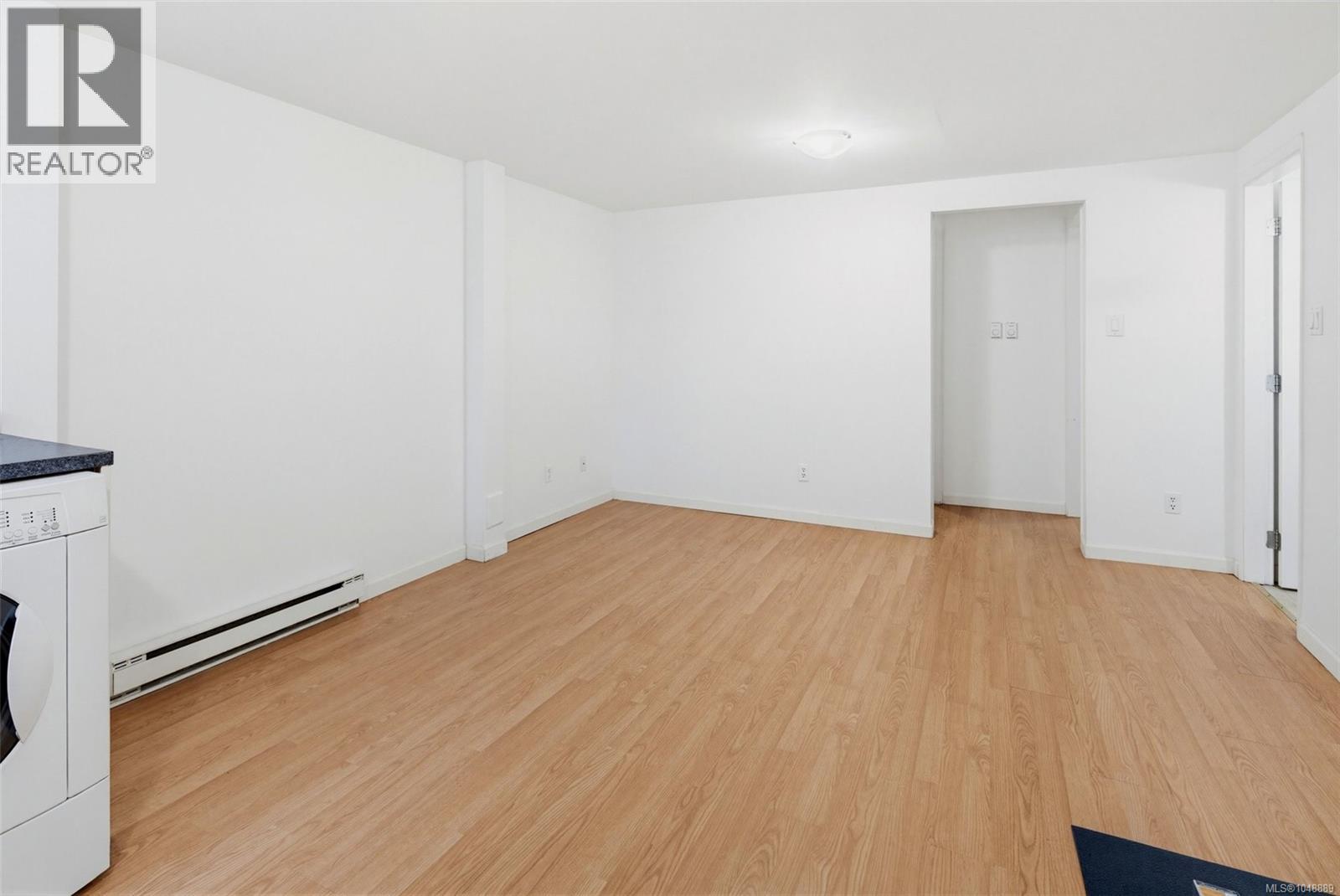 #59 3987 Gordon Head Rd - Image 17