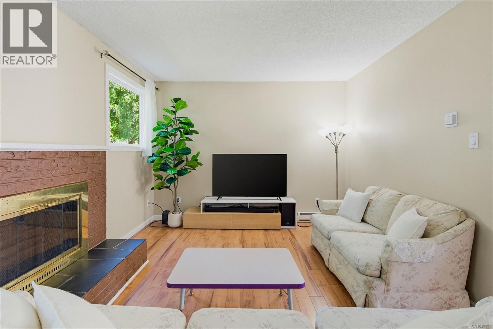 #59 3987 Gordon Head Rd - 7
