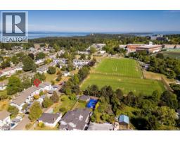 59 3987 Gordon Head Rd, Saanich, BC V8N3X5 Photo 32