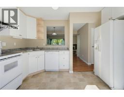 Bedroom - 59 3987 Gordon Head Rd, Saanich, BC V8N3X5 Photo 6