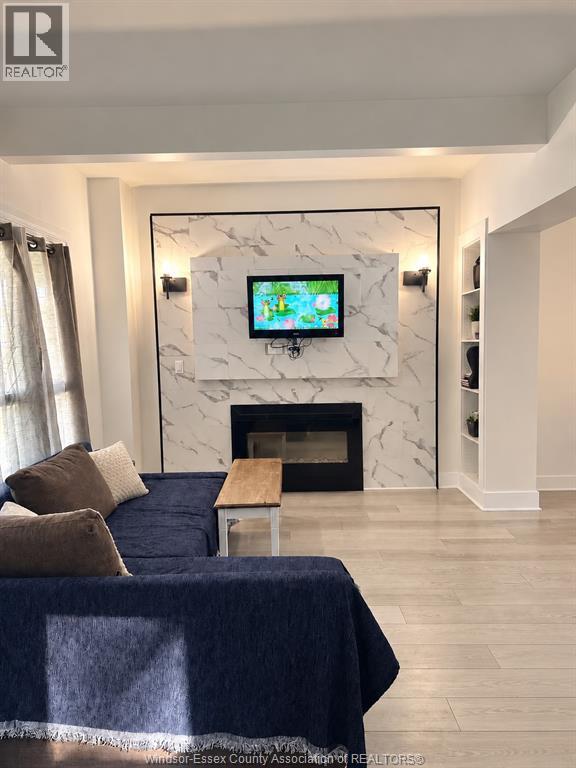 1412 LINCOLN Unit# UPPER, Windsor — photo 2