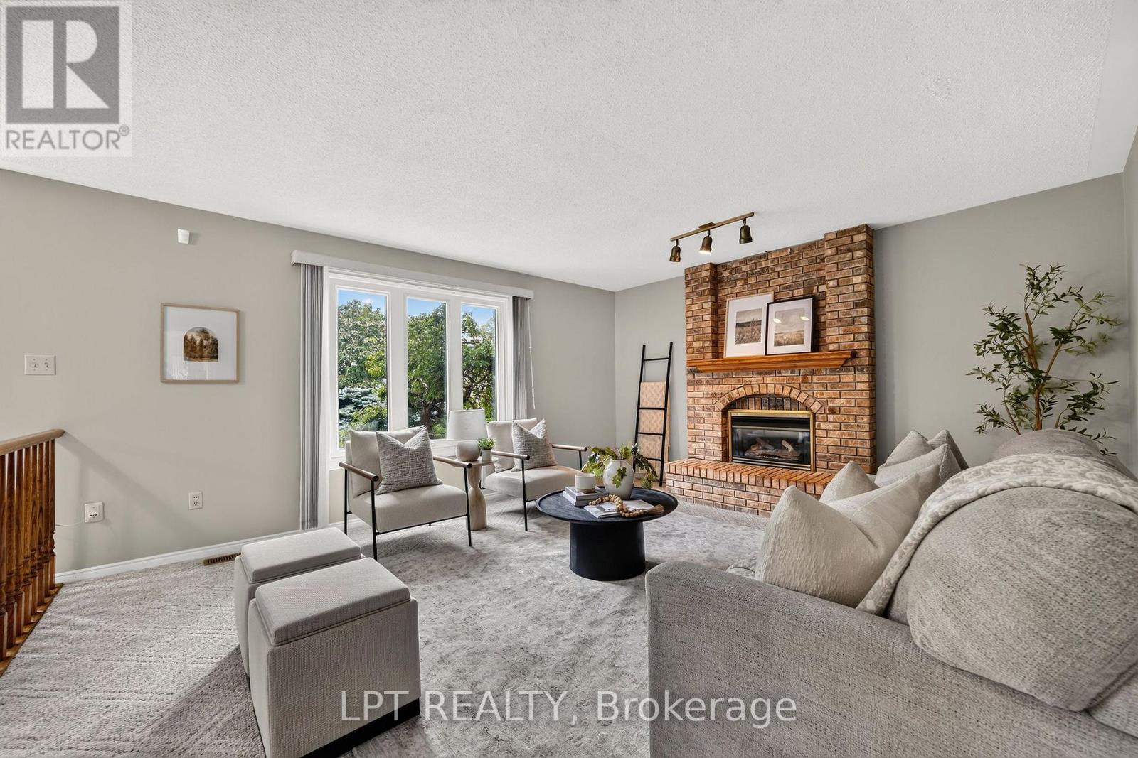 38 STONEYCREEK PLACE - 18