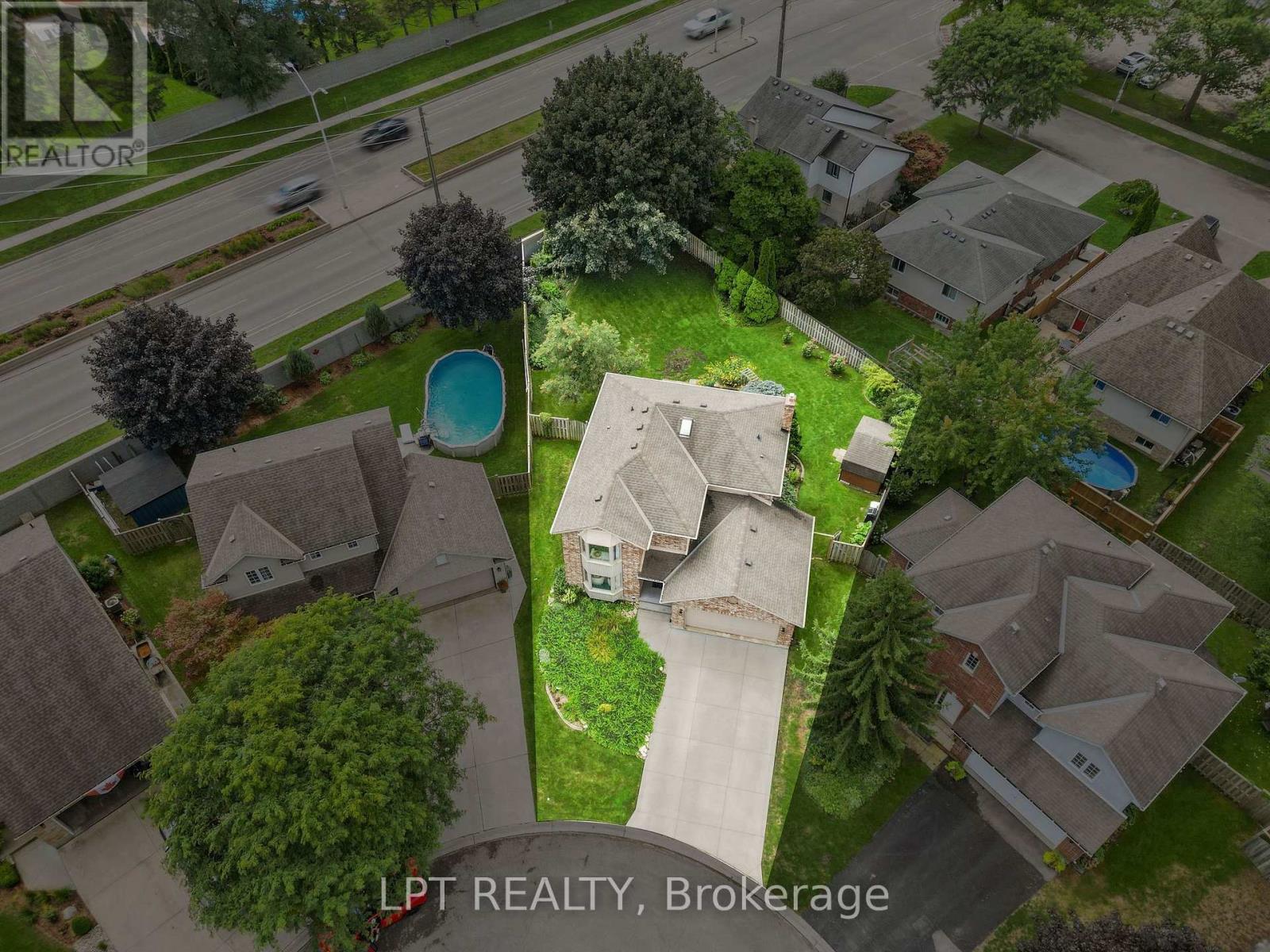 38 STONEYCREEK PLACE - Image 3