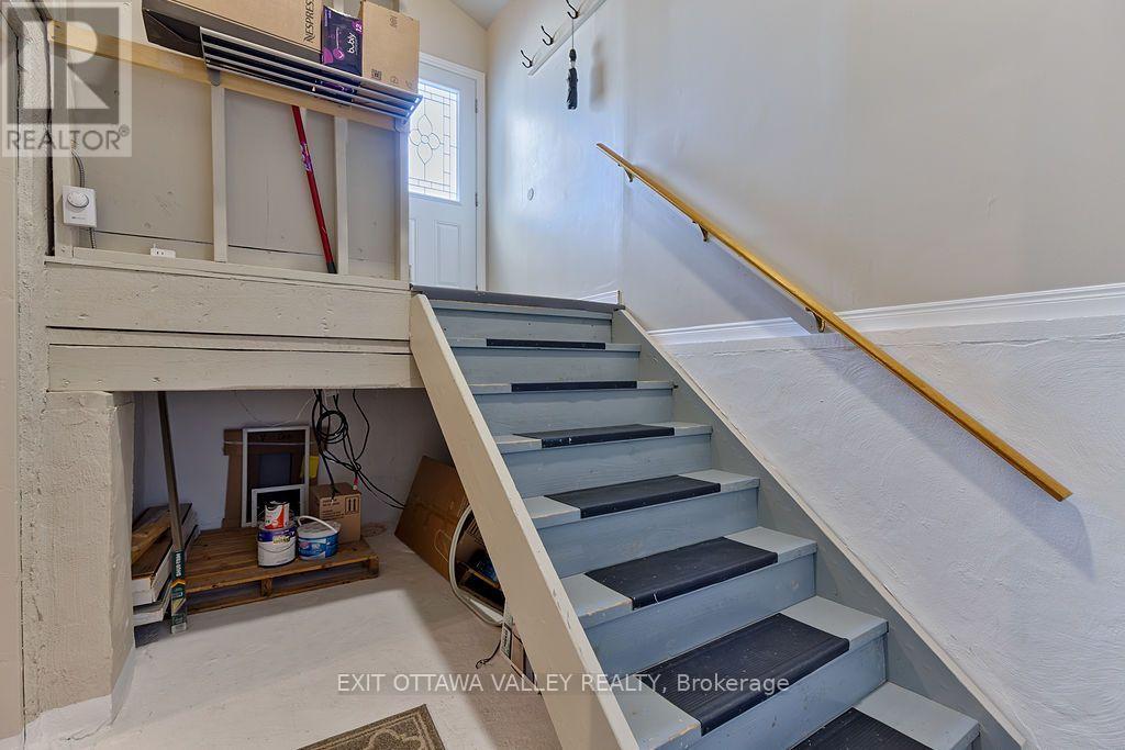 39 CREEK STREET - Image 25