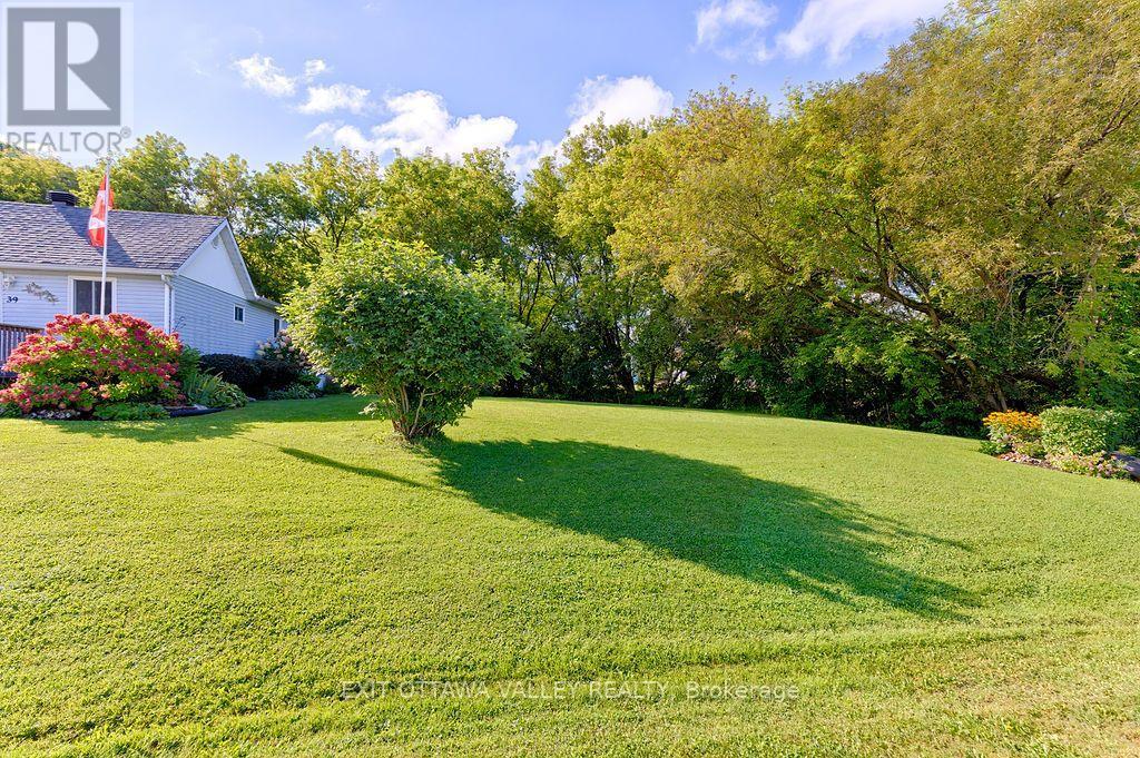 39 CREEK STREET - Image 29