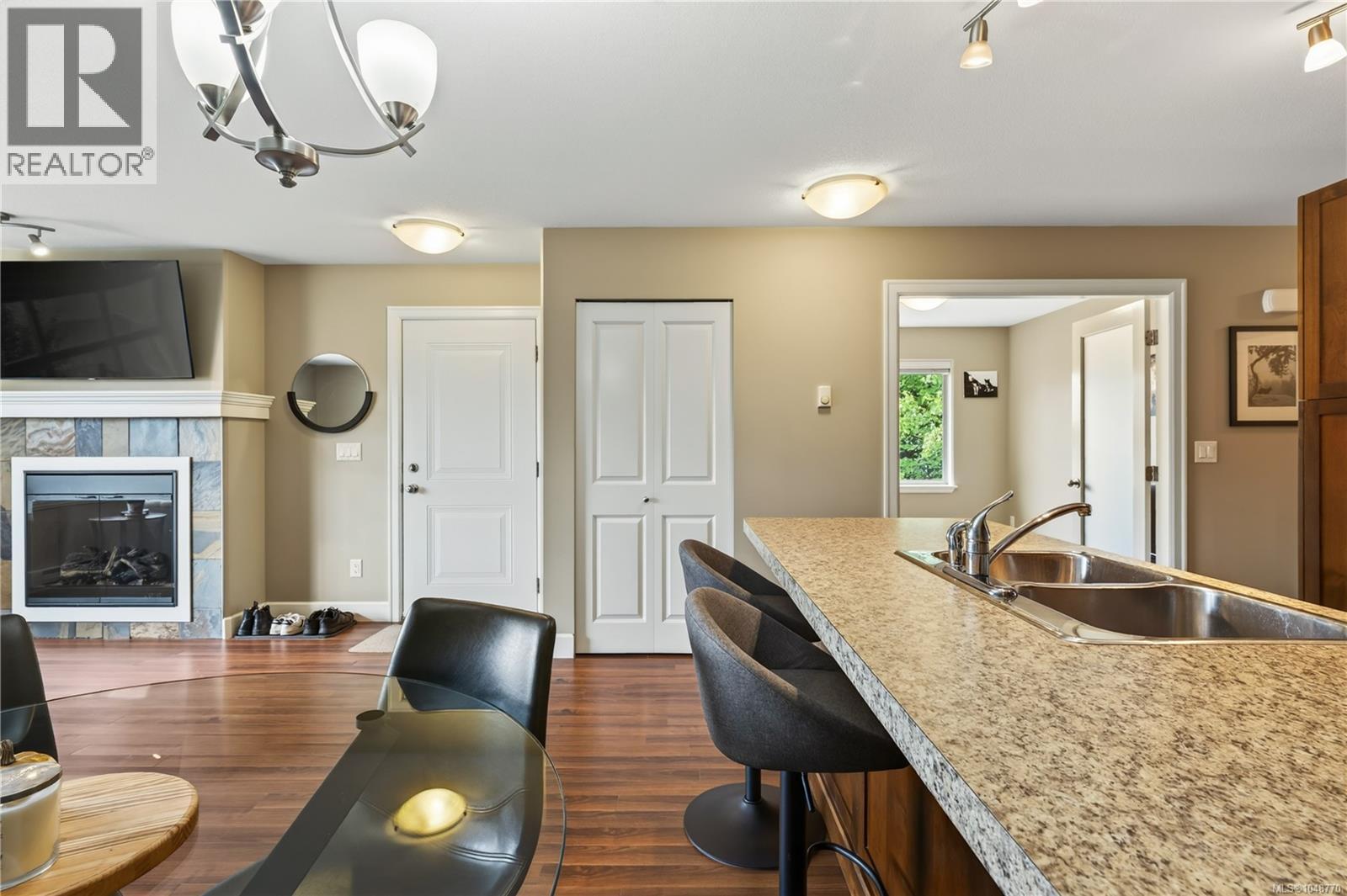 #201 5965 Kaden Pl - Image 12