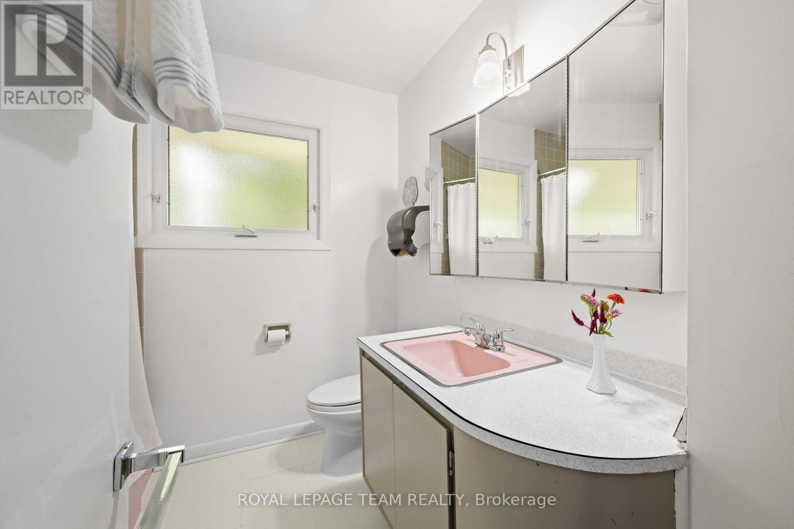 1130 PARKWAY DRIVE - Image 12