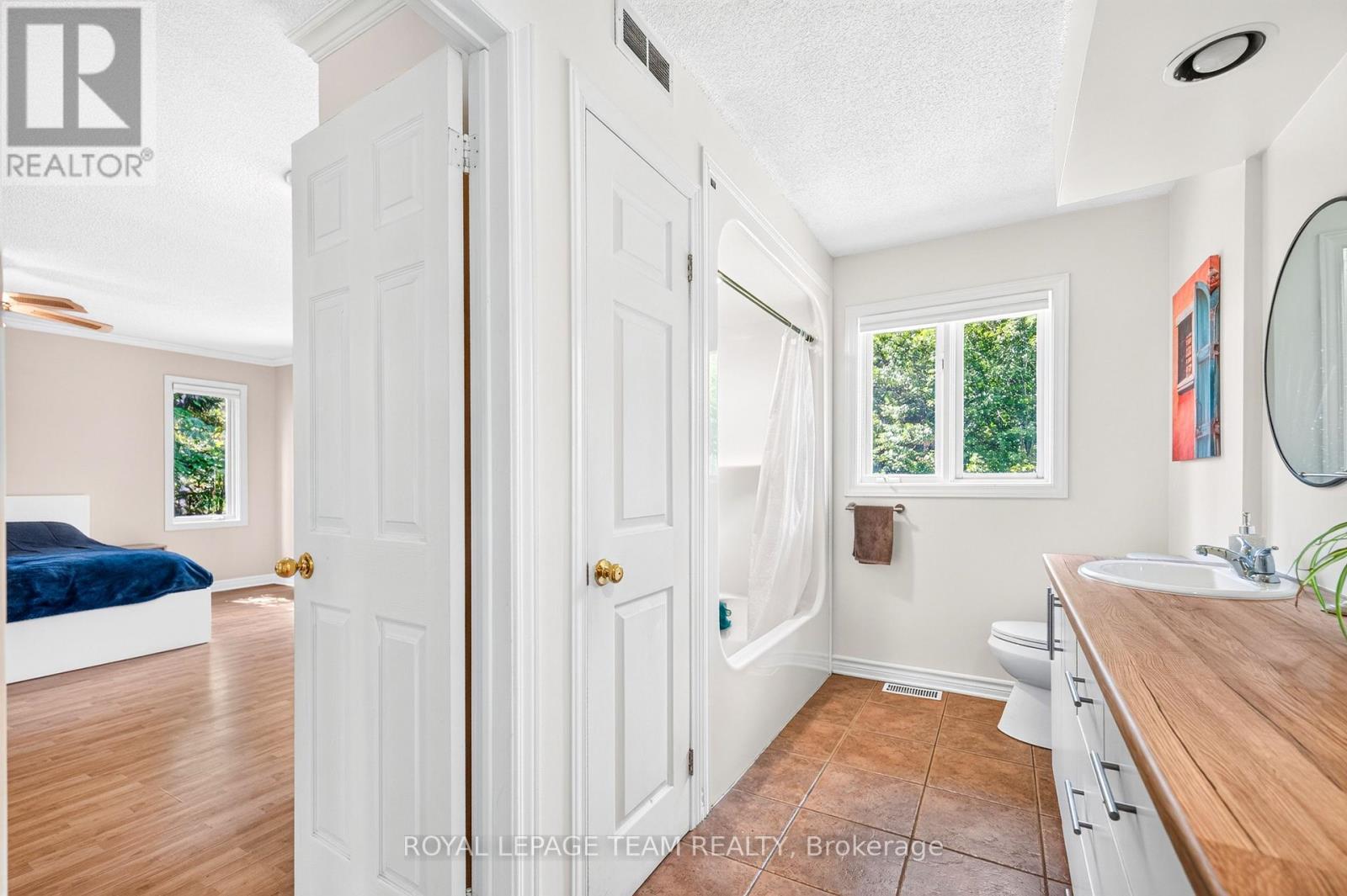 2506 ROLLIN ROAD - Image 23