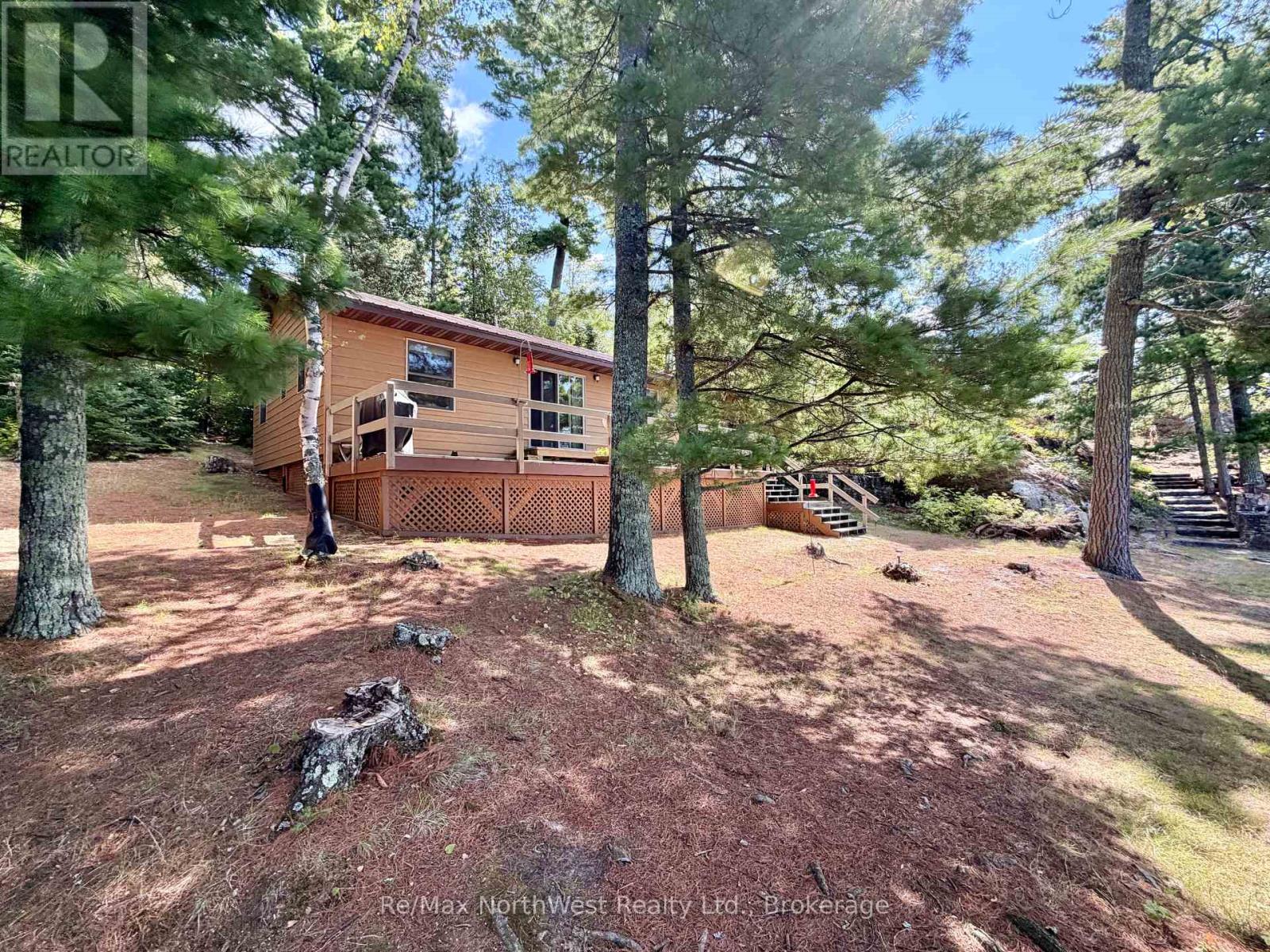 19487 PCL ISLAND, Fort Frances — photo 2
