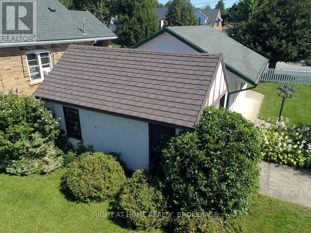 31 STUART AVENUE, St. Catharines (Downtown) — photo 4