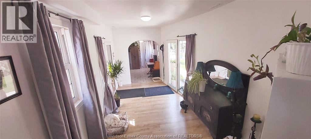 1047 ESDRAS AVENUE - 38