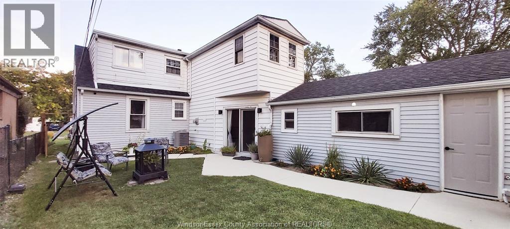 1047 ESDRAS AVENUE - 5