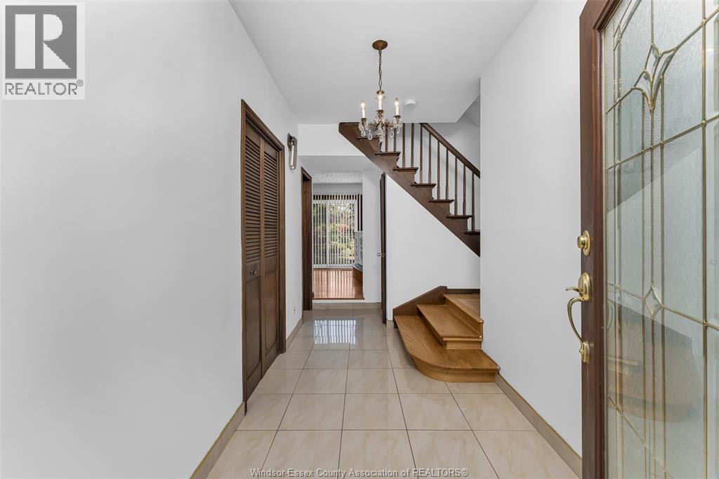 269 ORCHARD GROVE - 10