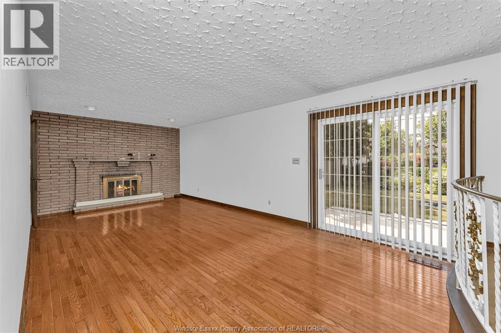 269 ORCHARD GROVE - 20