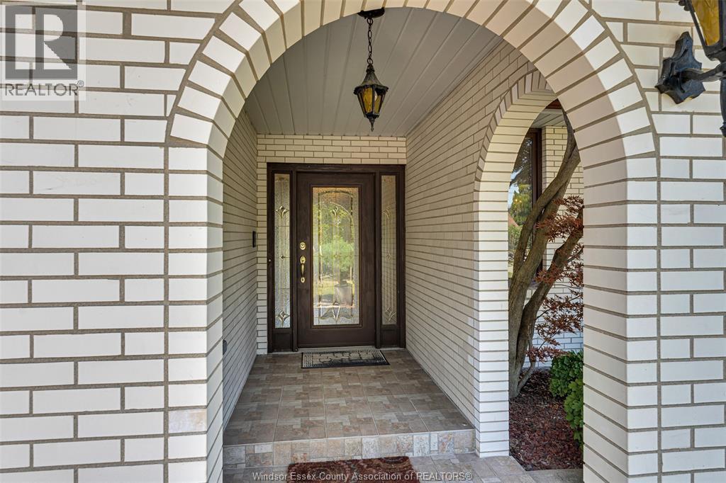 269 ORCHARD GROVE - 4