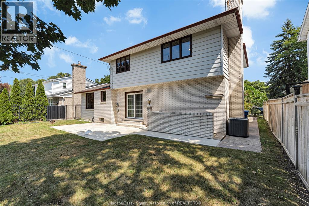 269 ORCHARD GROVE - 6