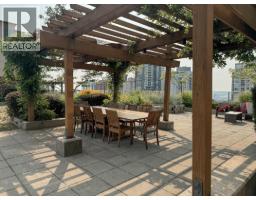 321 135 E 17th Street, North Vancouver, BC V7L0C4 Photo 16