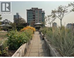 321 135 E 17th Street, North Vancouver, BC V7L0C4 Photo 17