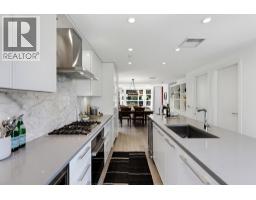 204 1055 Ridgewood Drive, North Vancouver, BC V7R0A5 Photo 14