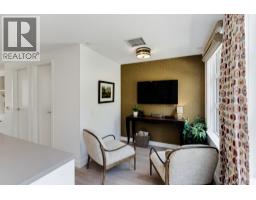 204 1055 Ridgewood Drive, North Vancouver, BC V7R0A5 Photo 18