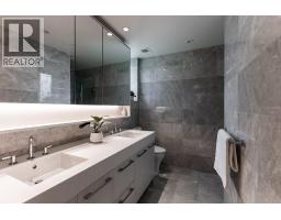 204 1055 Ridgewood Drive, North Vancouver, BC V7R0A5 Photo 24