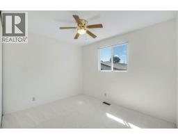 127 Falshire Way NE - photo 15