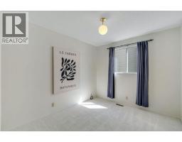 127 Falshire Way NE - photo 16
