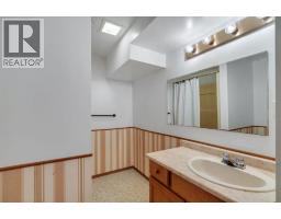 127 Falshire Way NE - photo 30