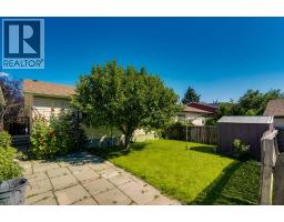 127 Falshire Way NE - photo 32