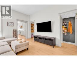 76 Pearl Street N, Hamilton, ON L8R2Y9 Photo 12