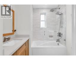 76 Pearl Street N, Hamilton, ON L8R2Y9 Photo 40